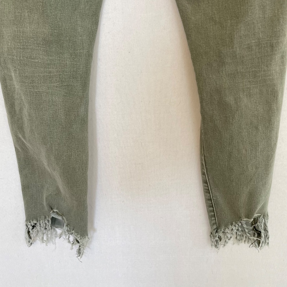 VERVET Women’s Size 32 Distressed Frayed Hem 5 Pocket Ankle Skinny Jeans - Picture 6 of 9